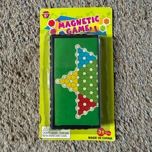 Magnetic Chinese Checkers Travel Game - Multicolor